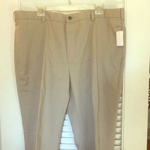 NWT Men’s Brooks Brothers flat front chinos